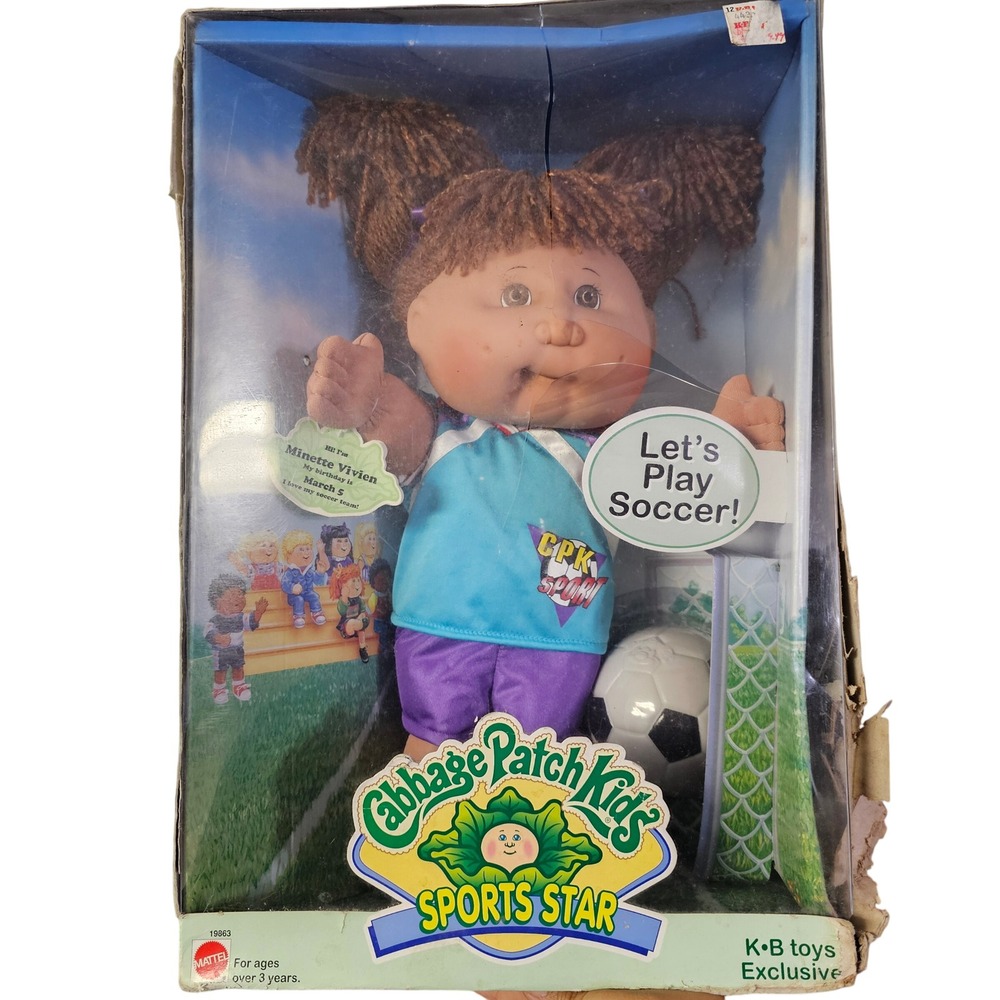 Cabbage Patch Kids Sport Stars Minette Vivien Soccer Doll Without Box